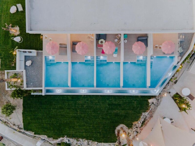 The Palms Concept Hotel 86