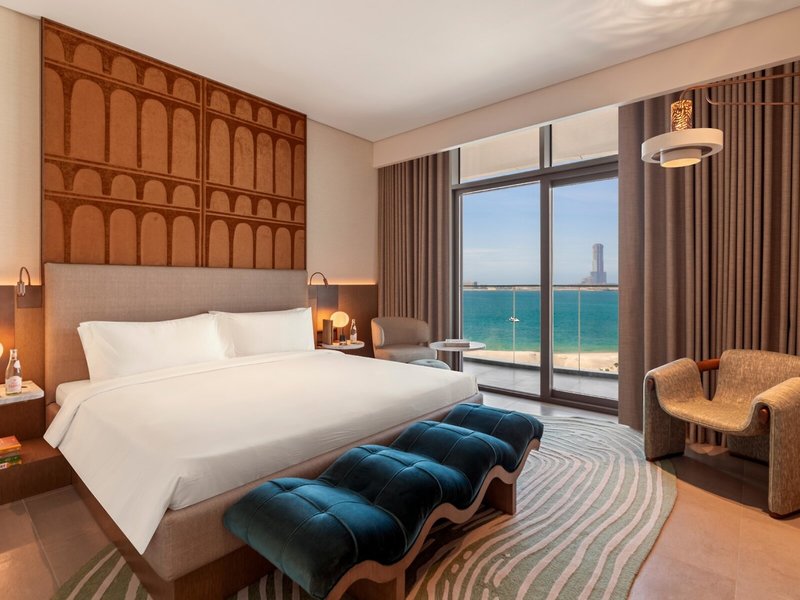 SO/ Ras Al Khaimah 28