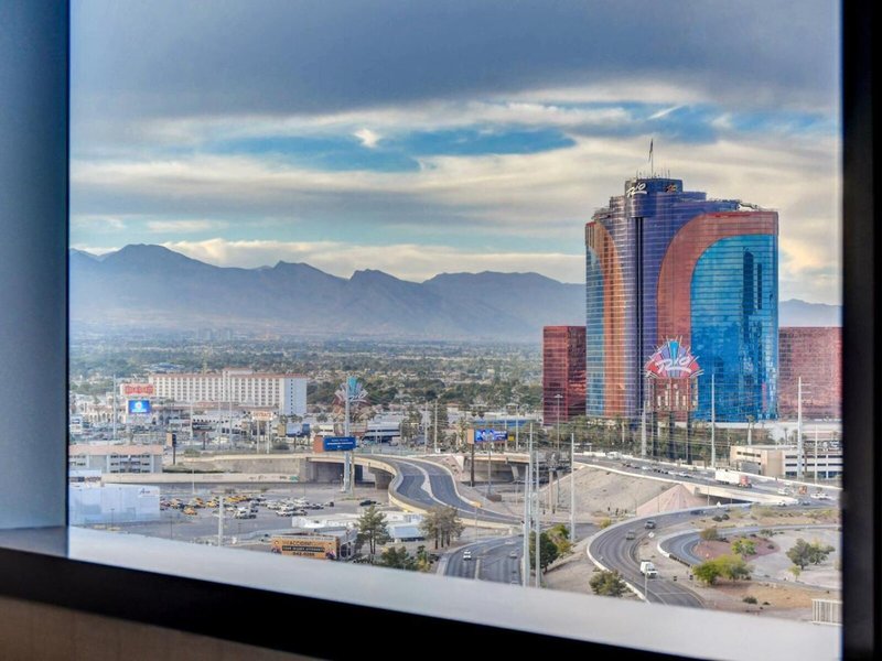 Vdara Hotel & Spa at Aria Las Vegas 2