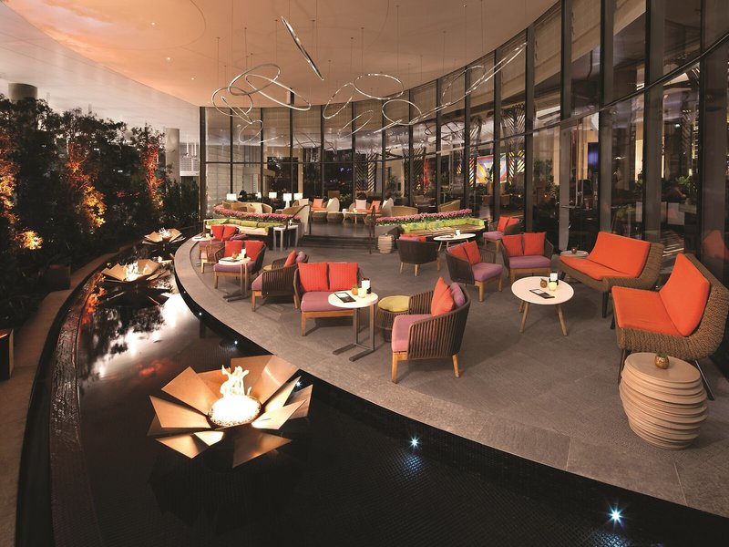 Vdara Hotel & Spa at Aria Las Vegas 15