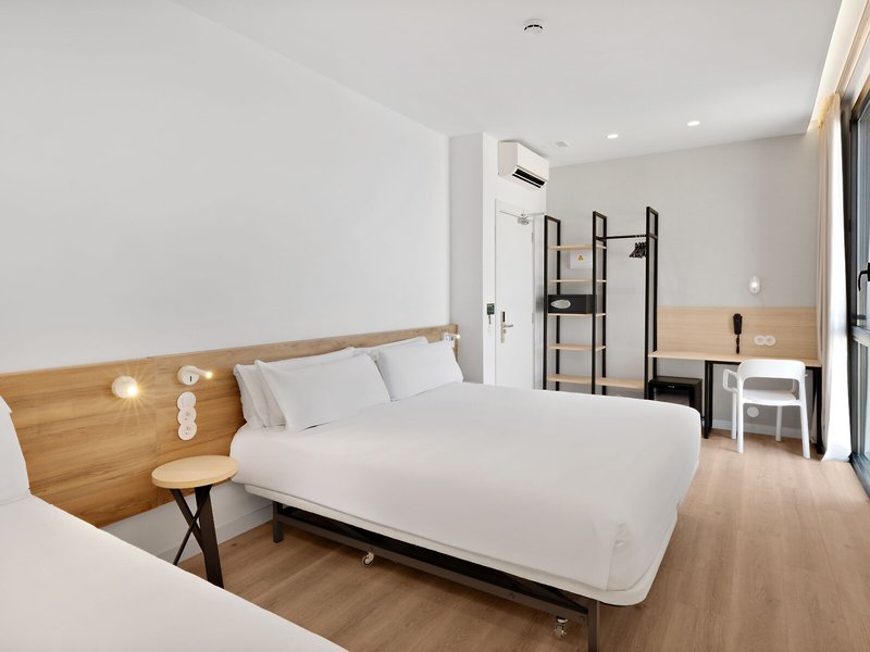 B&B HOTEL Alicante Aeropuerto 15