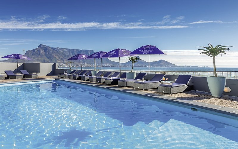 Lagoon Beach Hotel & Spa