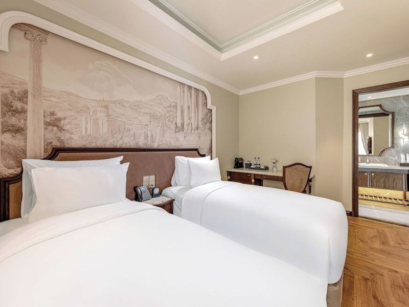 Heritage Hamlong Hotel & Spa 2