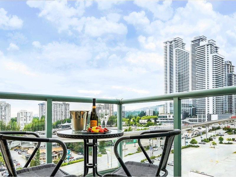 Executive Plaza Hotel Metro Vancouver 3