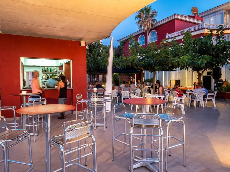 HG Jardin de Menorca 14