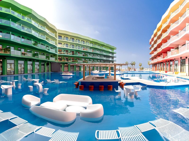 voco Dubai Nice The Heart of Europe 9 - Outdoor Pool