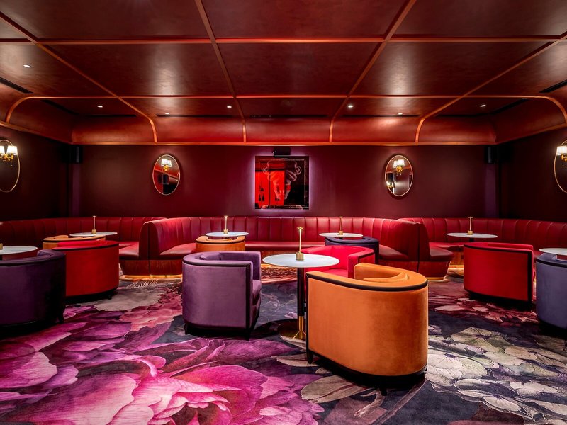 voco Dubai Nice The Heart of Europe 19 - Bar