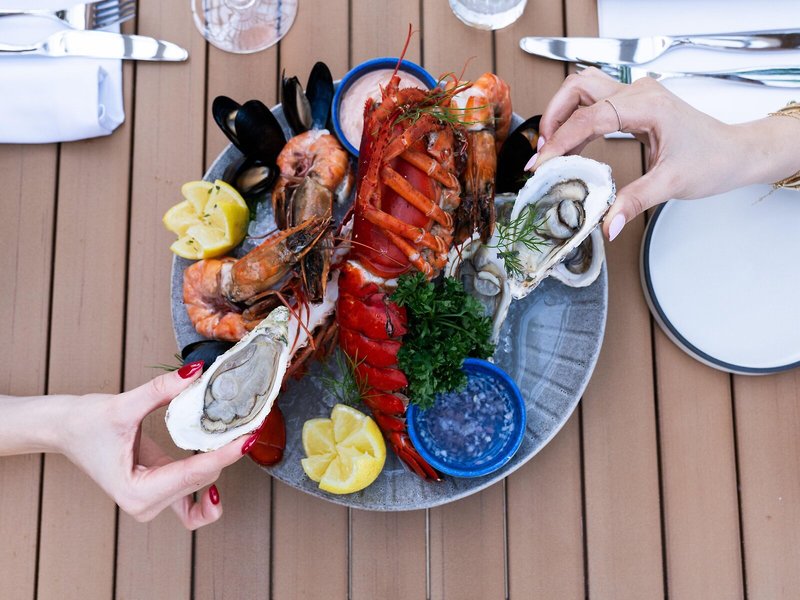 voco Dubai Nice The Heart of Europe 26 - Restaurant