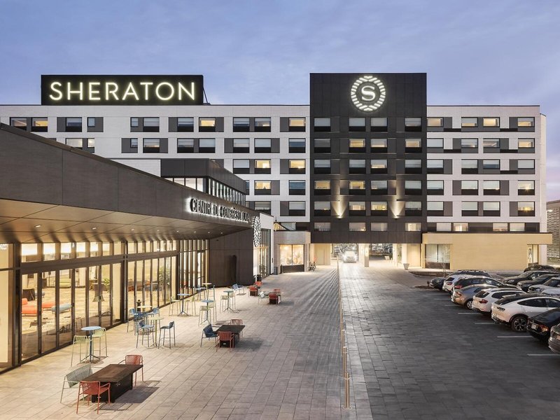 Sheraton Laval Hotel 2