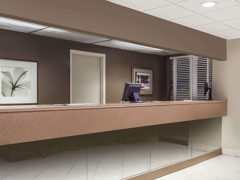 Howard Johnson Express Inn Niagara Fall