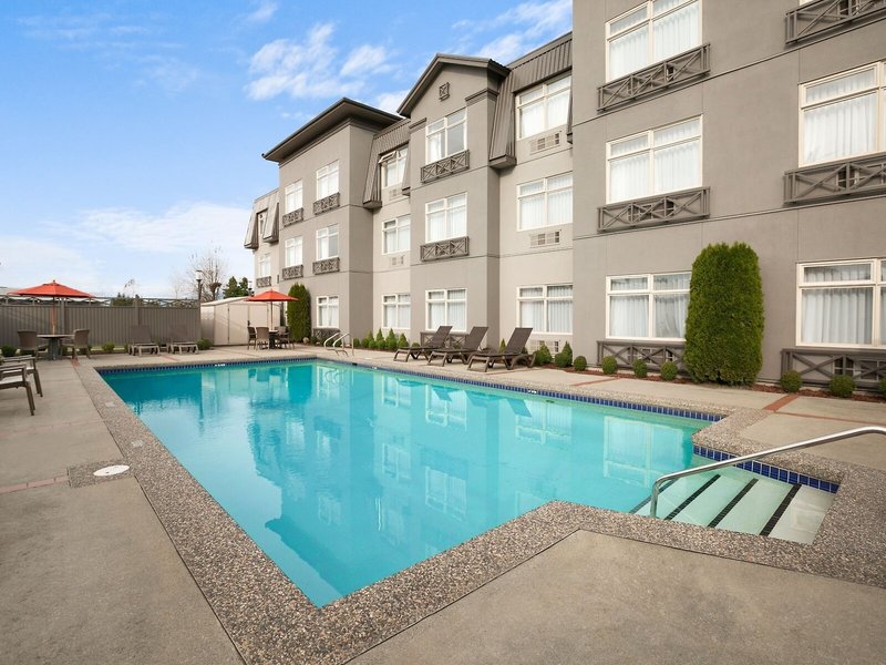 Best Western Plus Pitt Meadows Inn & Suites 5