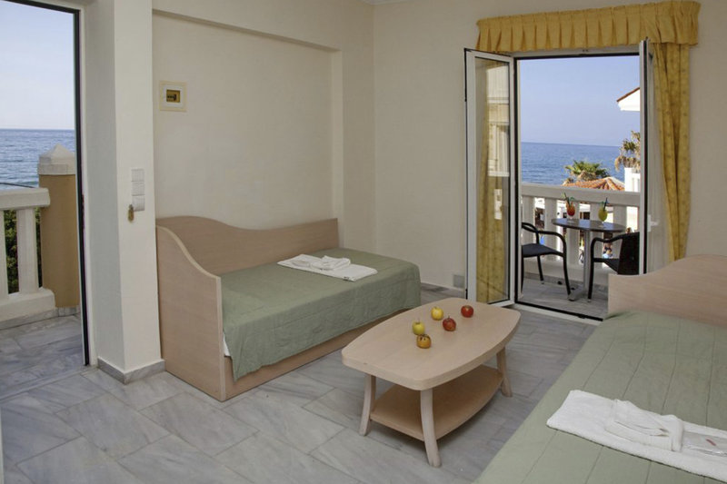 Jo An Beach Hotel 6