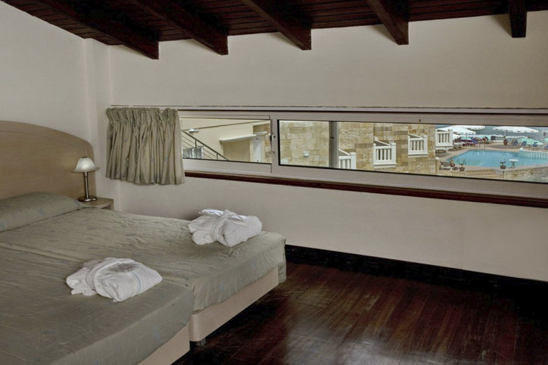 Jo An Beach Hotel 11