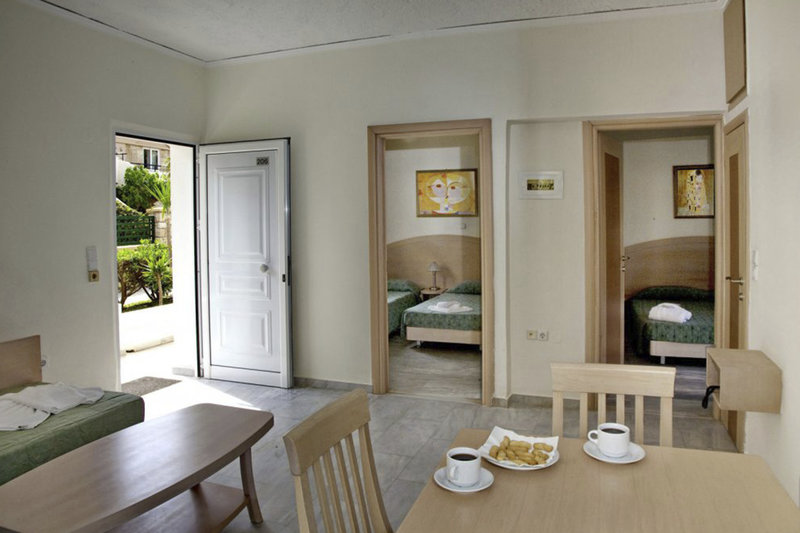 Jo An Beach Hotel 14