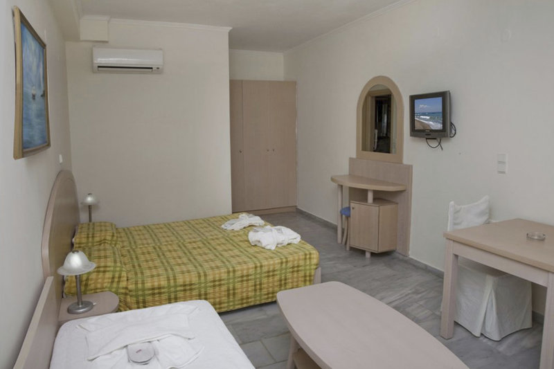 Jo An Beach Hotel 18