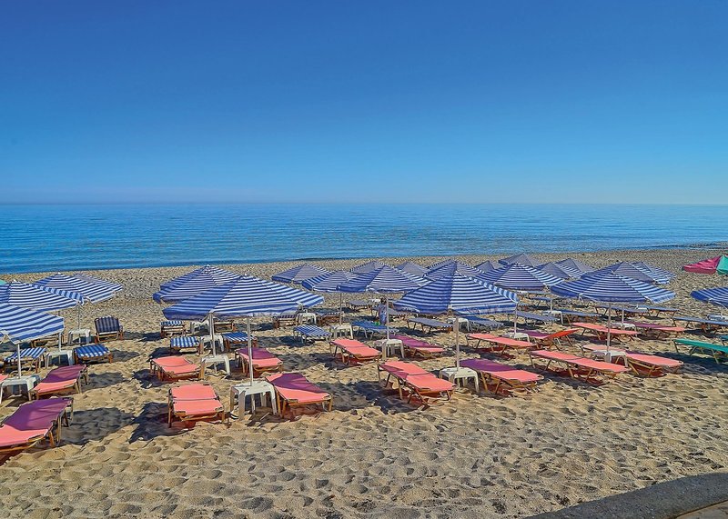 Jo An Beach 13