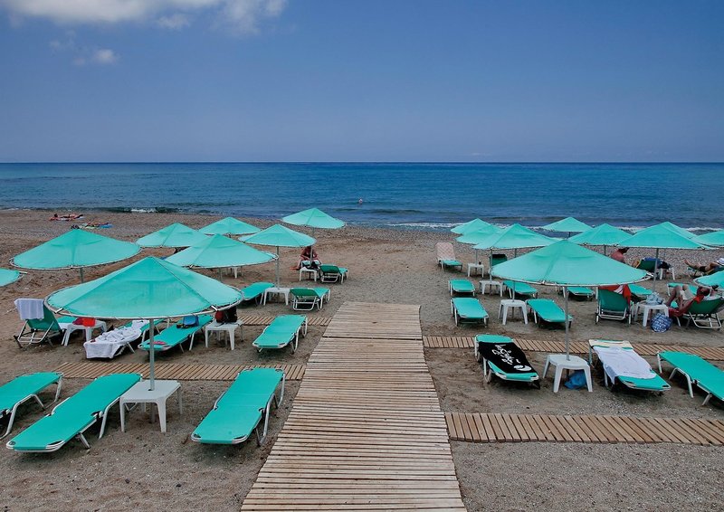 Jo An Beach 14