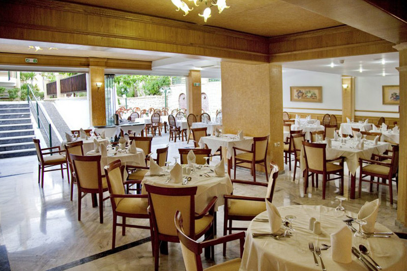 Jo An Beach Hotel 28