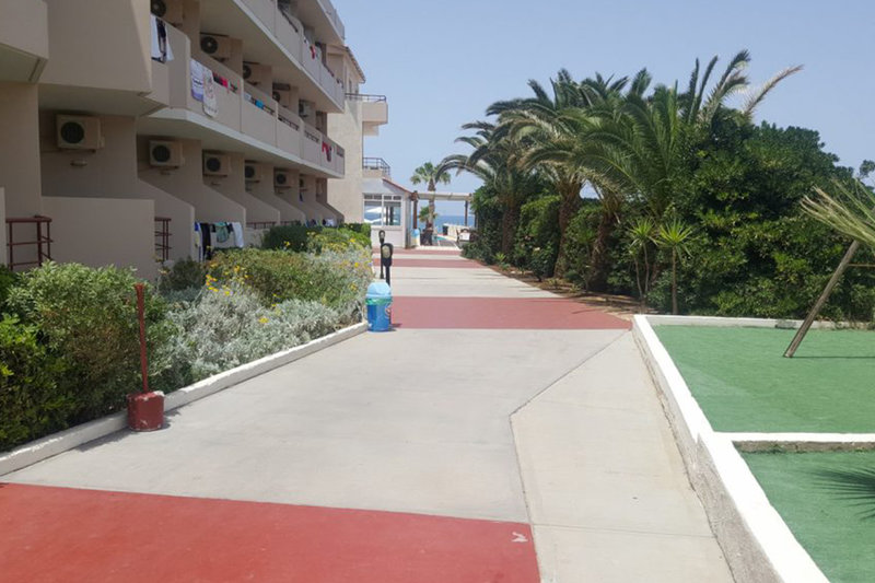 Jo An Beach Hotel 36