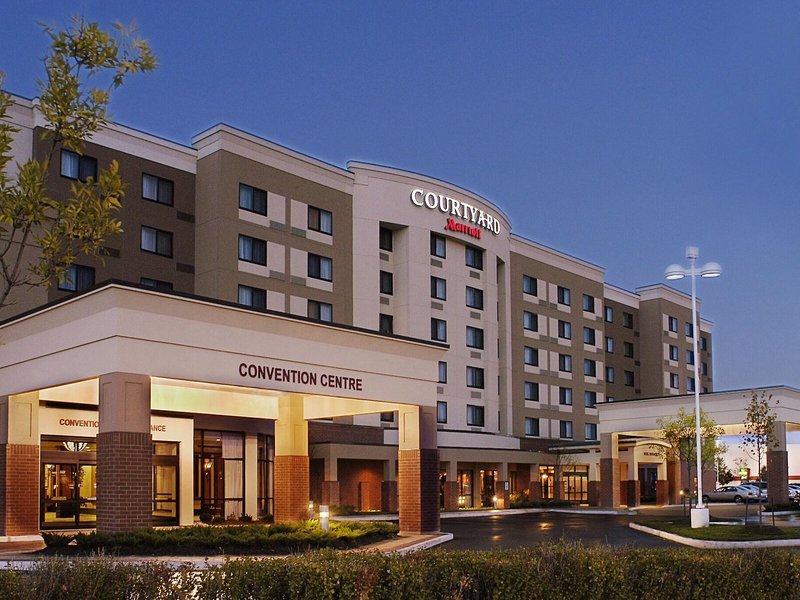 Courtyard Toronto Brampton 1