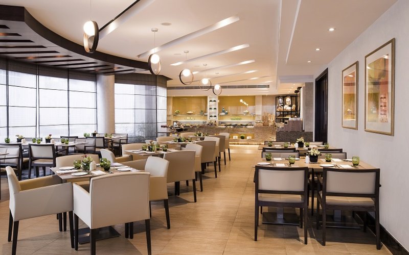 Jumeira Rotana 6
