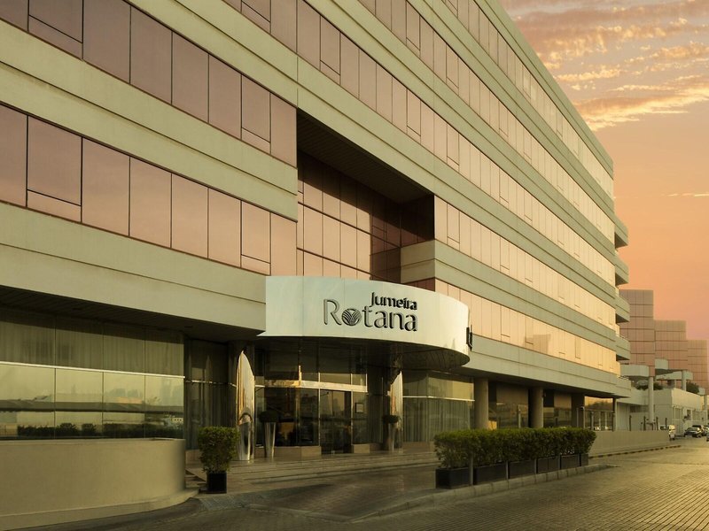 Jumeira Rotana 4