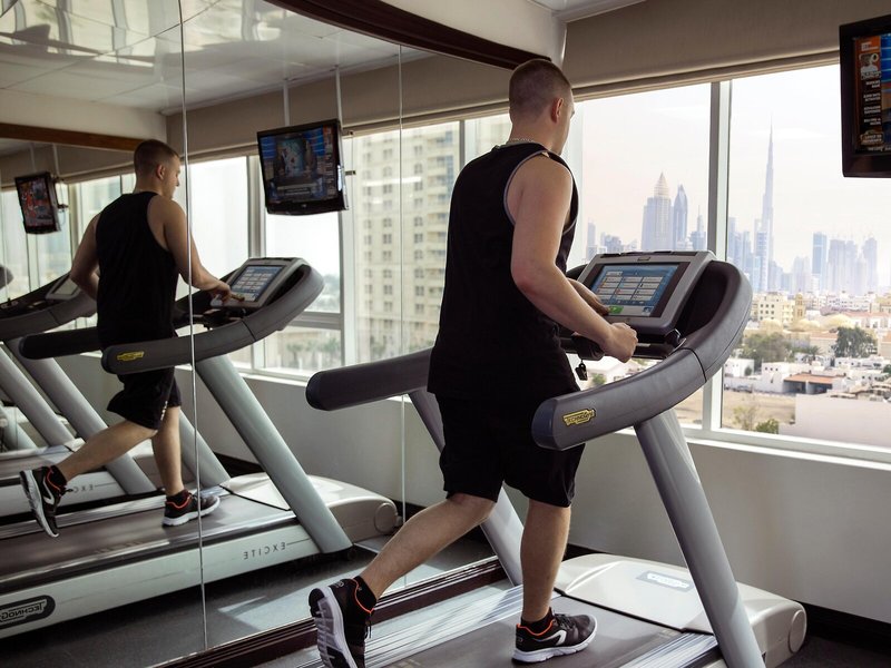 Jumeira Rotana 30