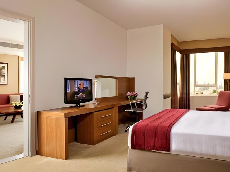 Jumeira Rotana 41
