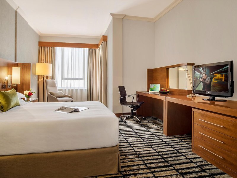 Jumeira Rotana 47