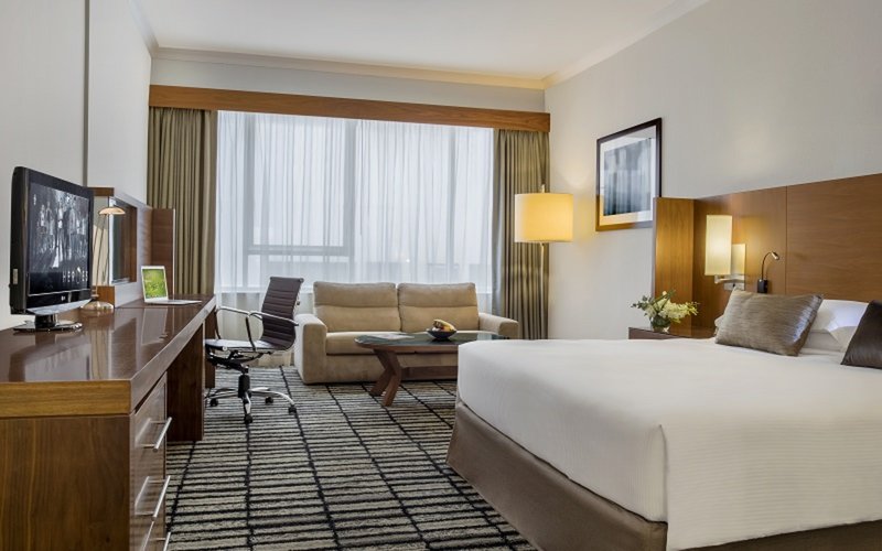 Jumeira Rotana 8
