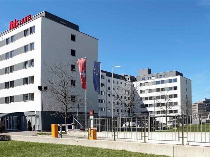 ibis Zürich Messe-Airport