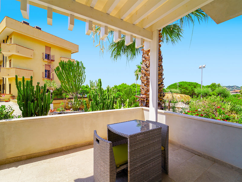 Hotel Residence Sciaron 10