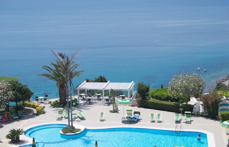 Hotel Residence Sciaron 4