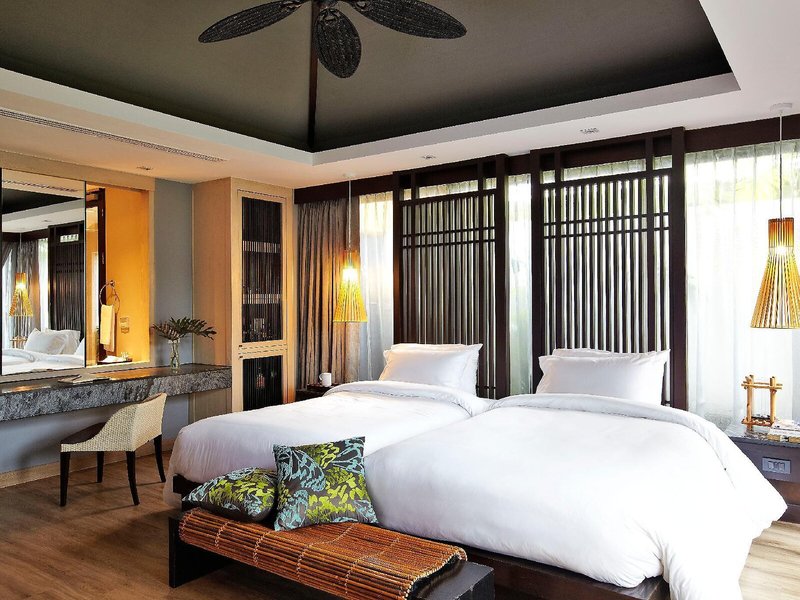 Sareeraya Villas & Suites 32