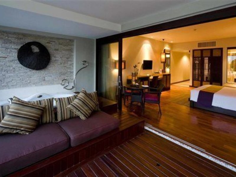 Sareeraya Villas & Suites 36