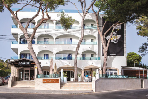 Alcanada Golf Hotel 1