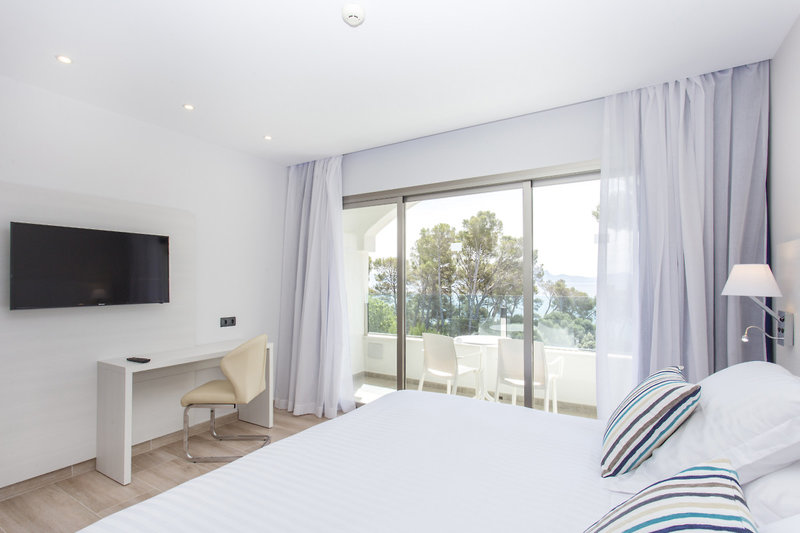 Alcanada Golf Hotel 7
