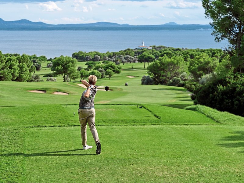 Alcanada Golf Hotel 20