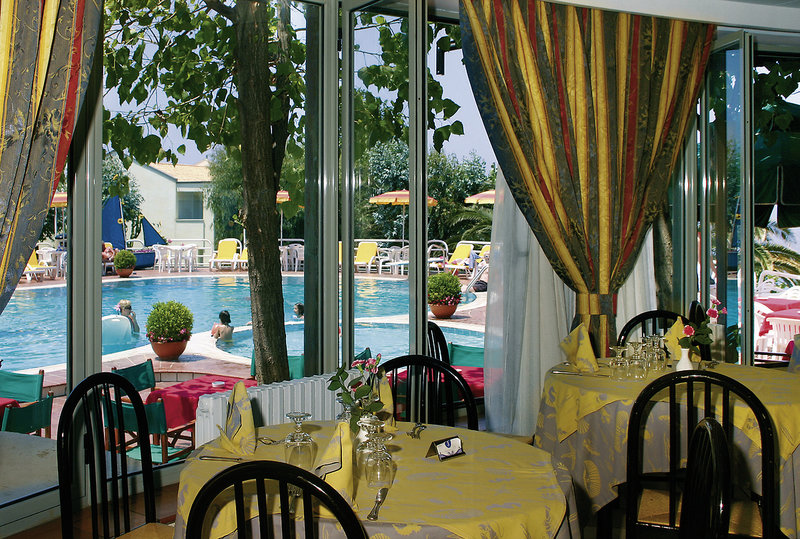 Stromboli Hotel Villaggio 12