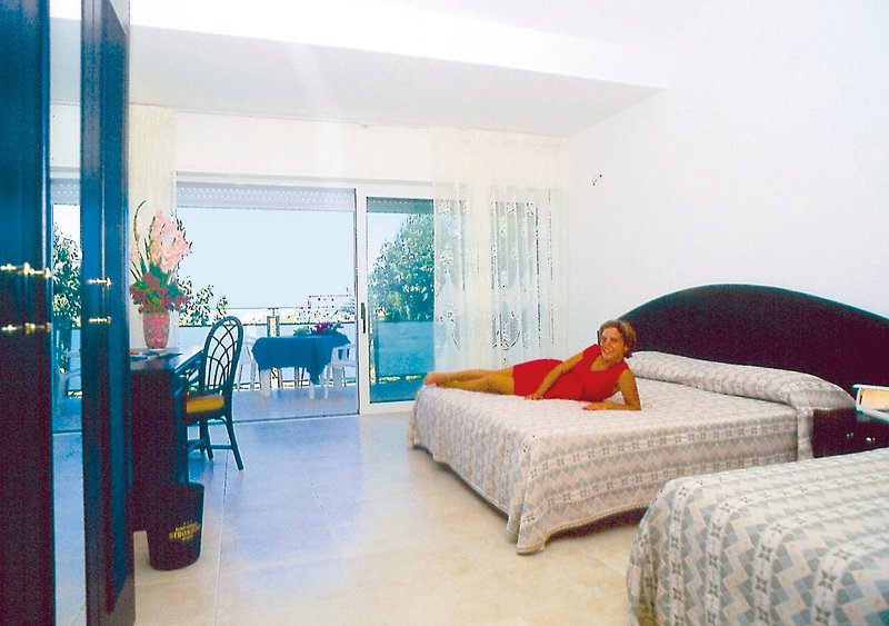 Stromboli Hotel Villaggio 15