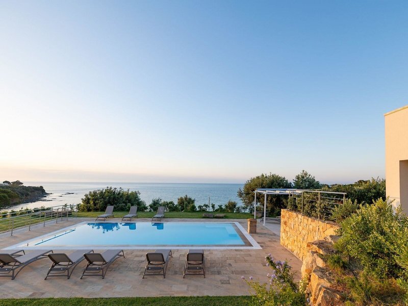 Aura Maris Beach Residence Mazzaforno 6