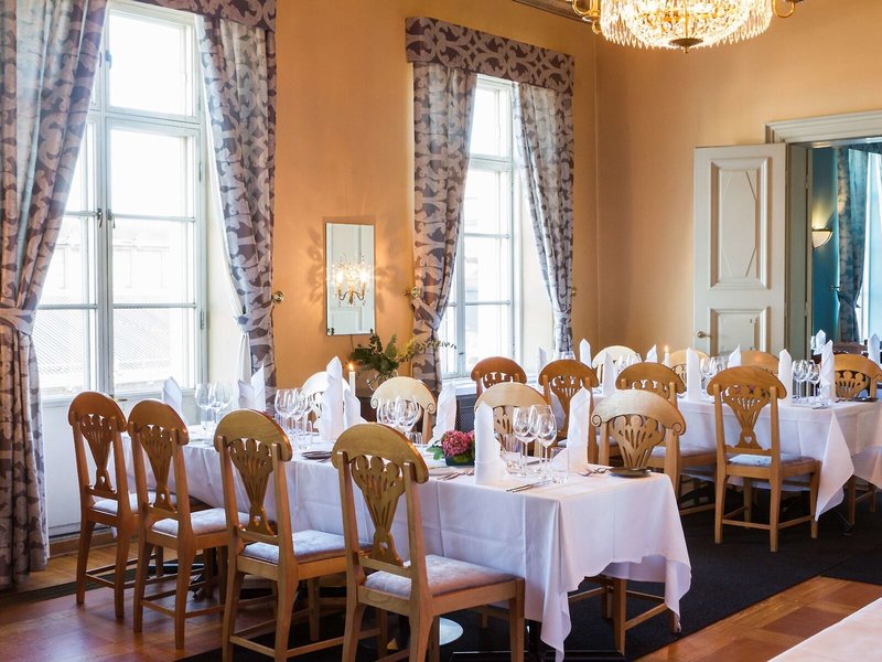 Haven 16 - Restaurant