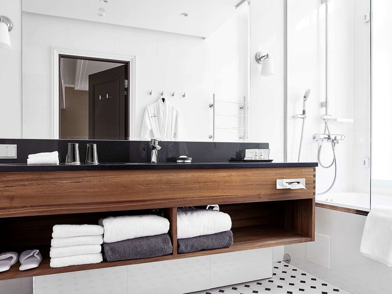 Haven 35 - Bathroom Example