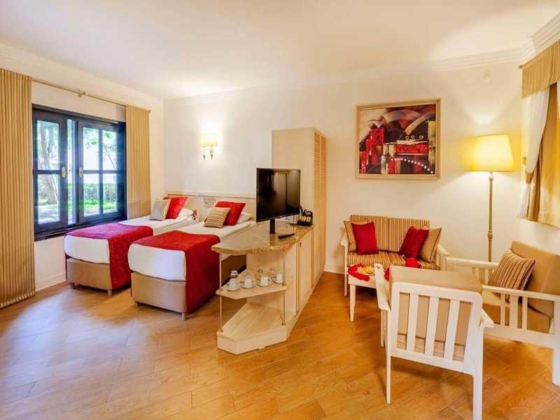Starlight Resort Hotel 36