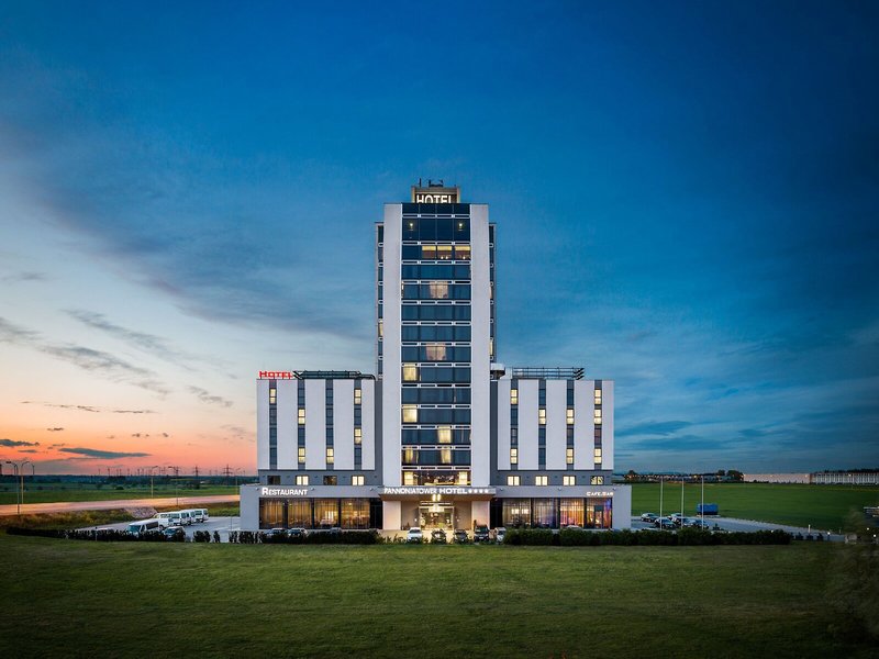 Pannonia Tower 1