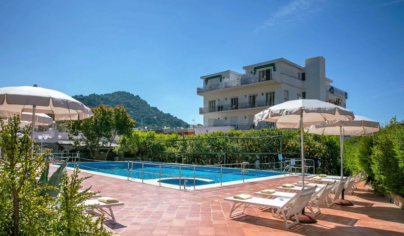 Hotel Syrene Capri 5