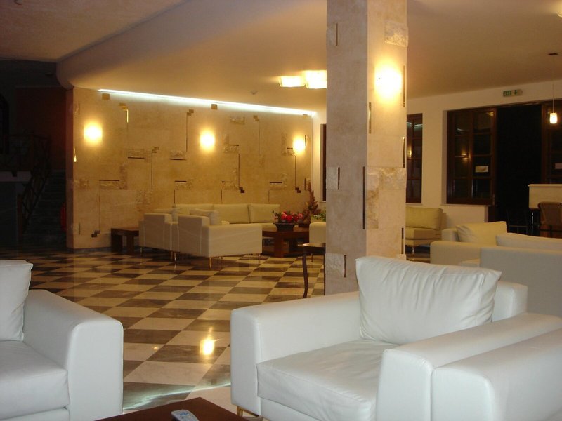 Kalydna Island 7 - Lounge / Lobby