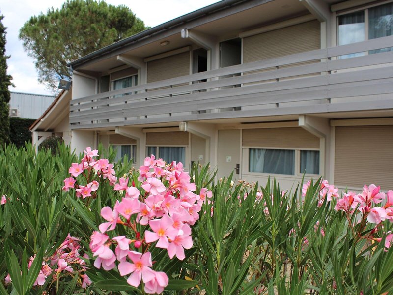 B&B HOTEL Avignon Sud Parc des Expositions 18