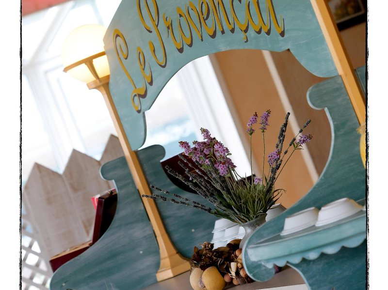 Hôtel Le Provençal Bordeaux Lac 1