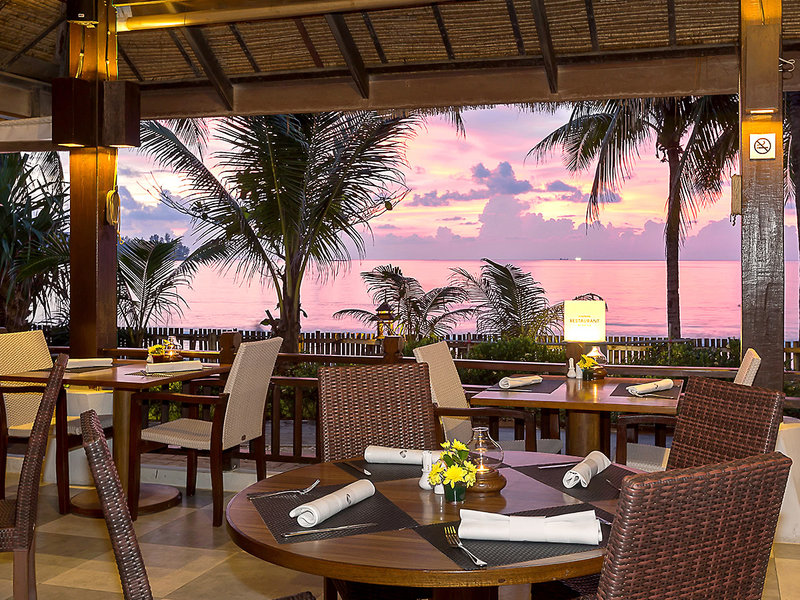 Sunprime Kamala Beach 32